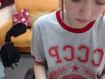 latina cam girl caramelelechka image #1319152