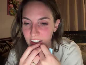 latina cam girl haileecamryn image #4667946