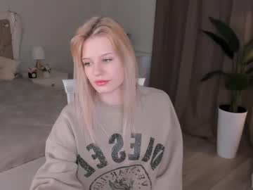 latina cam girl itsagoodtimeformagic image #3957446