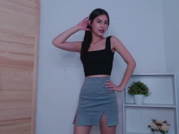 latina cam girl li1lee_cherry image #1620638