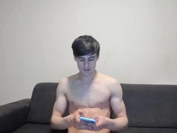 latina cam man skinnyguywithbigd image #4415326