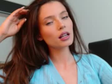 latina cam girl isia_slay image #1499558