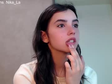 latina cam girl nika_la_sun image #2826567
