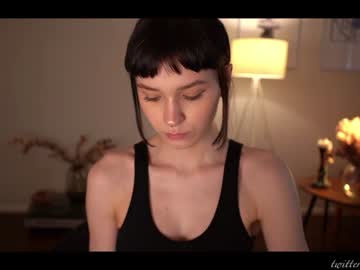 latina cam girl luna_ai image #2946438