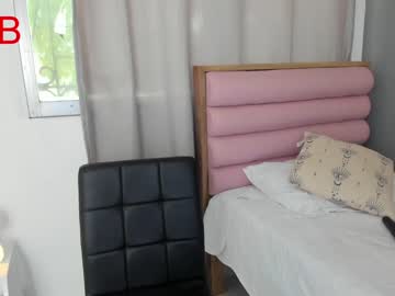 latina cam girl roberta_lipa image #1726232