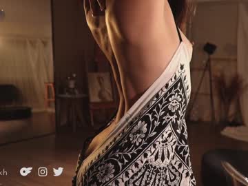 latina cam girl tifalock_ image #2428130