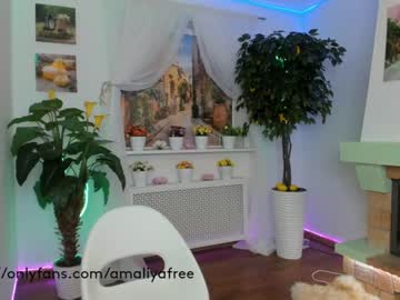latina cam girl amelia__williams image #563277