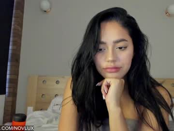 latina cam girl n_o_v_a image #2518984
