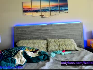 latina cam girl nellebeachgirl image #1185660