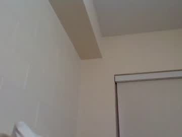 latina cam girl blonde_katie image #3885047