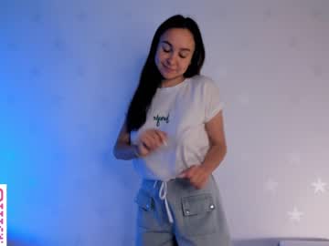 latina cam girl elliehunt image #3368746