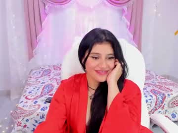lauraa_doll latina cam
