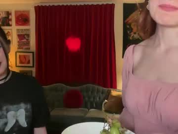 latina cam girl bigredcarrott image #4220430