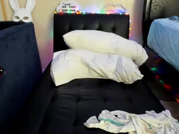 latina cam couple piperfawn21__ image #2223143