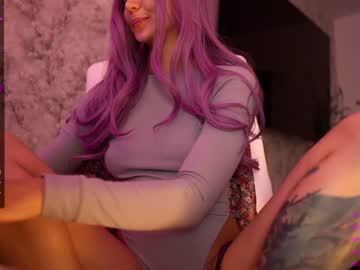 latina cam girl kronniekray image #1500152