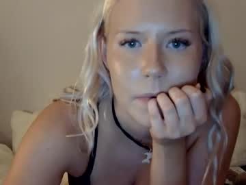 latina cam girl xprettyinpinkx image #3190664