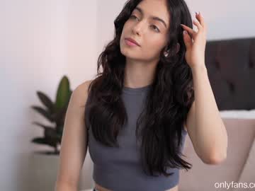 latina cam girl naughtysammx image #2841075