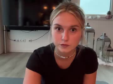 latina cam girl sarahsapling image #3562418