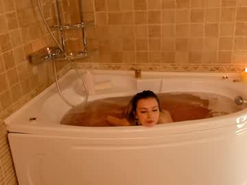 latina cam girl roseholloway image #3937498