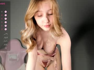 latina cam girl brittcubitt image #4496682