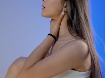 latina cam girl neferpita image #3168692