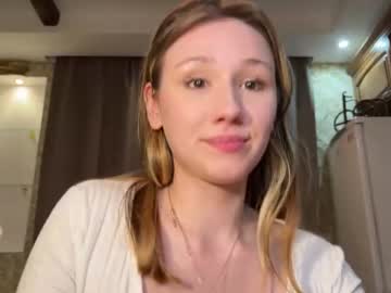 latina cam girl versace_gold__ image #2947390