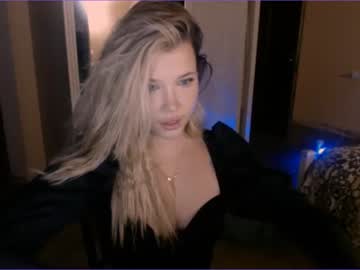 latina cam girl bitter_moon image #2119002
