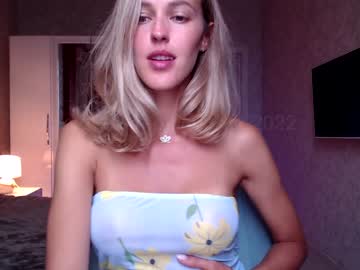 latina cam girl sweetboobss1 image #1571499