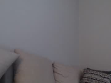 latina cam girl _natycutei19 image #2261698