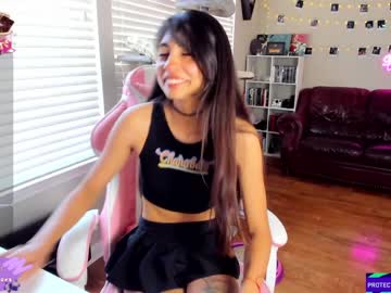 latina cam girl violetttflowers image #4208881