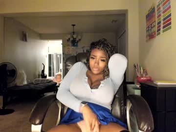latina cam girl napudi1 image #4139051