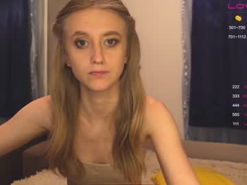 latina cam girl angeellina image #1071171