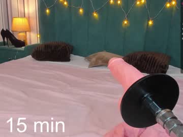 latina cam girl miraclark1 image #1131999
