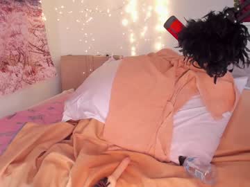 latina cam girl kaveskiki image #1063861