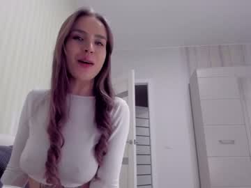 latina cam girl aminaswan_ image #4436684