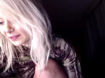 latina cam girl kipsy420 image #1752623