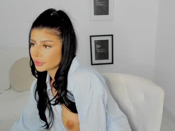 latina cam girl moniqueeass image #3322013