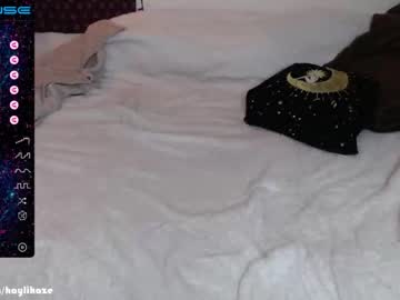 latina cam girl haylihaze image #2348070