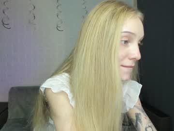 latina cam girl sandra_buika image #3356421