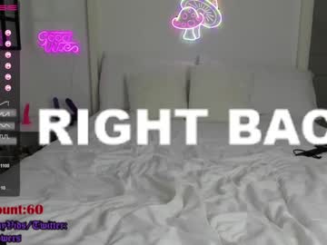 latina cam girl violetttflowers image #916841