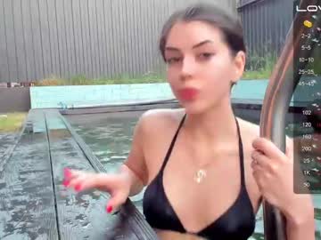 latina cam girl small_blondee image #1266469