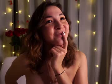 latina cam girl helenmoors image #4041867