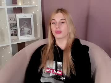 latina cam girl marijensen_ image #4709165