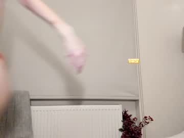 latina cam girl snowww_white image #138708