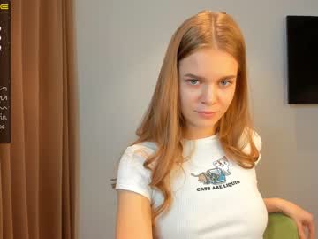 latina cam girl carolynsveronica image #3350806