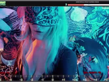 latina cam girl those_darn_frigs image #197197