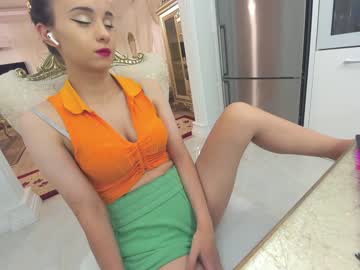 latina cam girl ehotlovea image #2042700