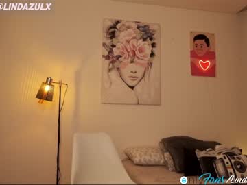 latina cam girl lindabluee image #2791251