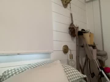 latina cam girl cherryapricotts image #4694470