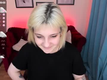 latina cam girl yolandi_toit image #1441590